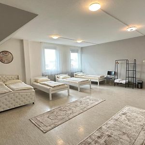 Familien-Zimmer